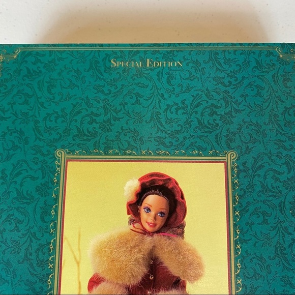 NEW Victorian Elegance Barbie Special Edition - Picture 3 of 12